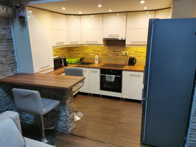 Goldcentral Superior apartment in central Budapest